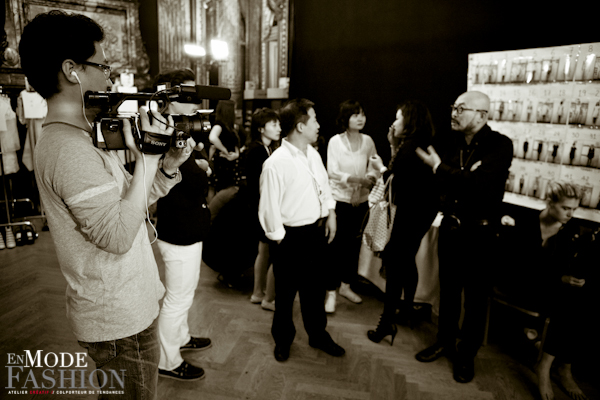 Les coulisses du défilé Lie Sang Bong - Fashion Week Paris