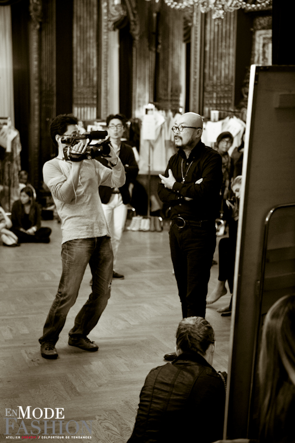 Les coulisses du défilé Lie Sang Bong - Fashion Week Paris