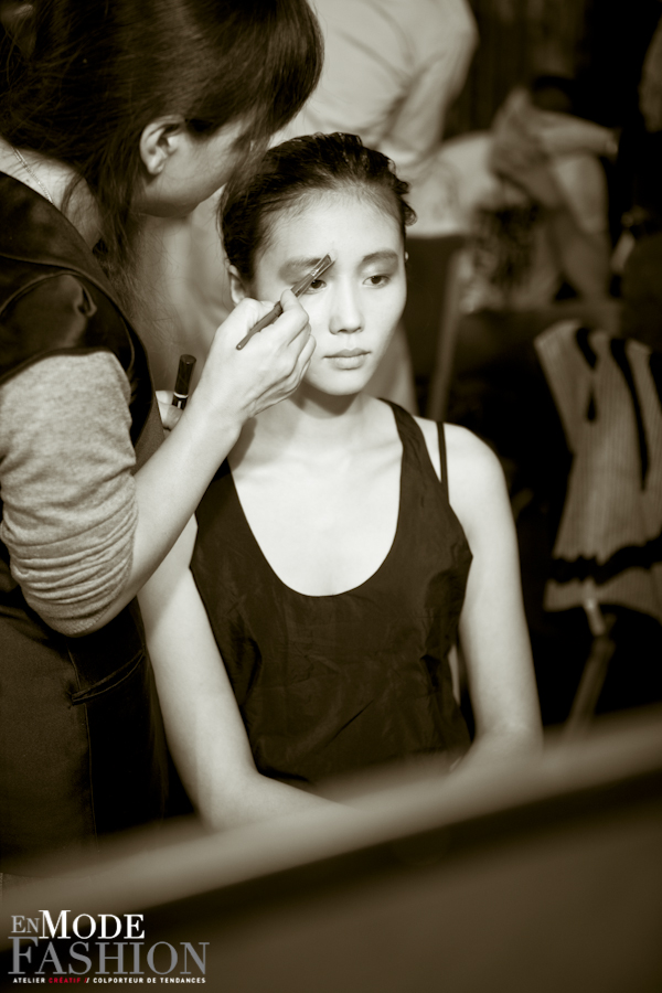 Les coulisses du défilé Lie Sang Bong - Fashion Week Paris