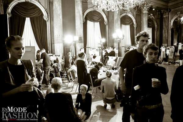 Les coulisses du défilé Lie Sang Bong - Fashion Week Paris