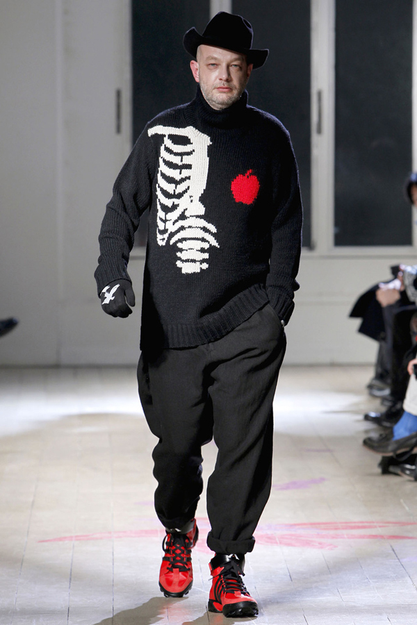 Yohji Yamamoto - Automne Hiver 2011-2012