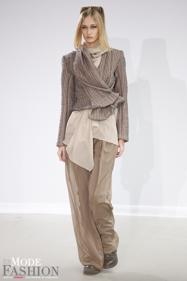 Moon Young Hee collection automne hiver 2011 2012