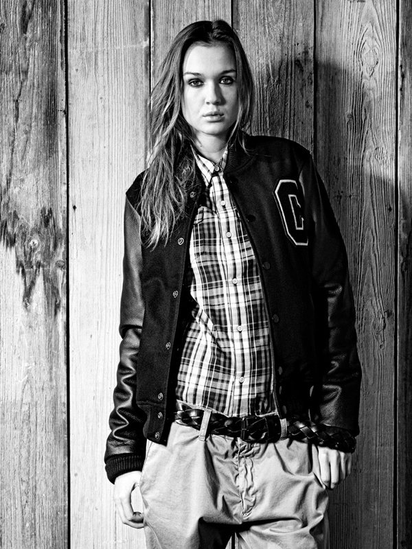 Carhartt lookbook femme hiver 2011