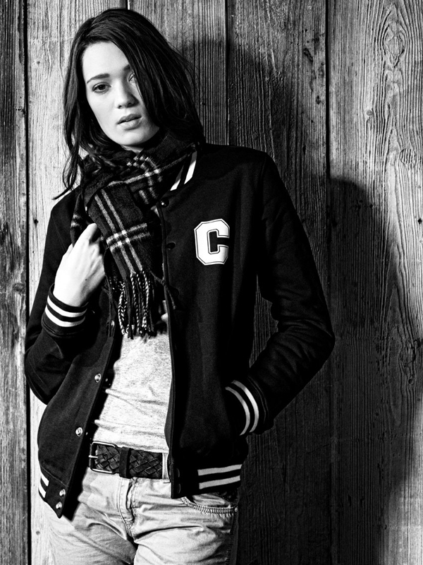 Carhartt lookbook femme hiver 2011