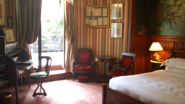L'Hôtel Paris - chambre Oscar Wilde