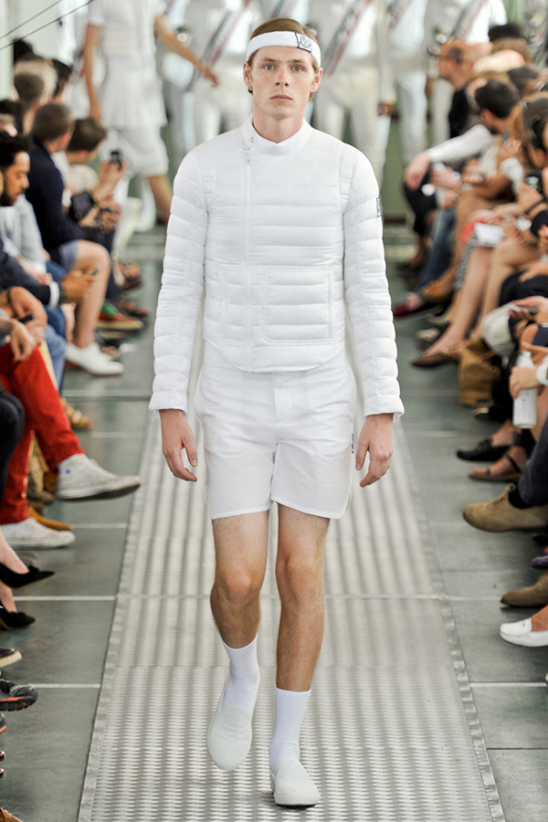 Moncler gamme bleu - collection printemps été 2012