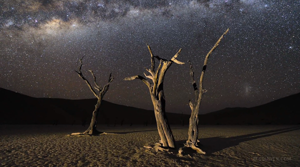 Namibian Nights - un timelapse de Marsel van Oosten