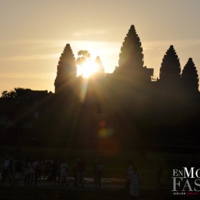 Lever du soleil sur les temples d'Angkor - Cambodge